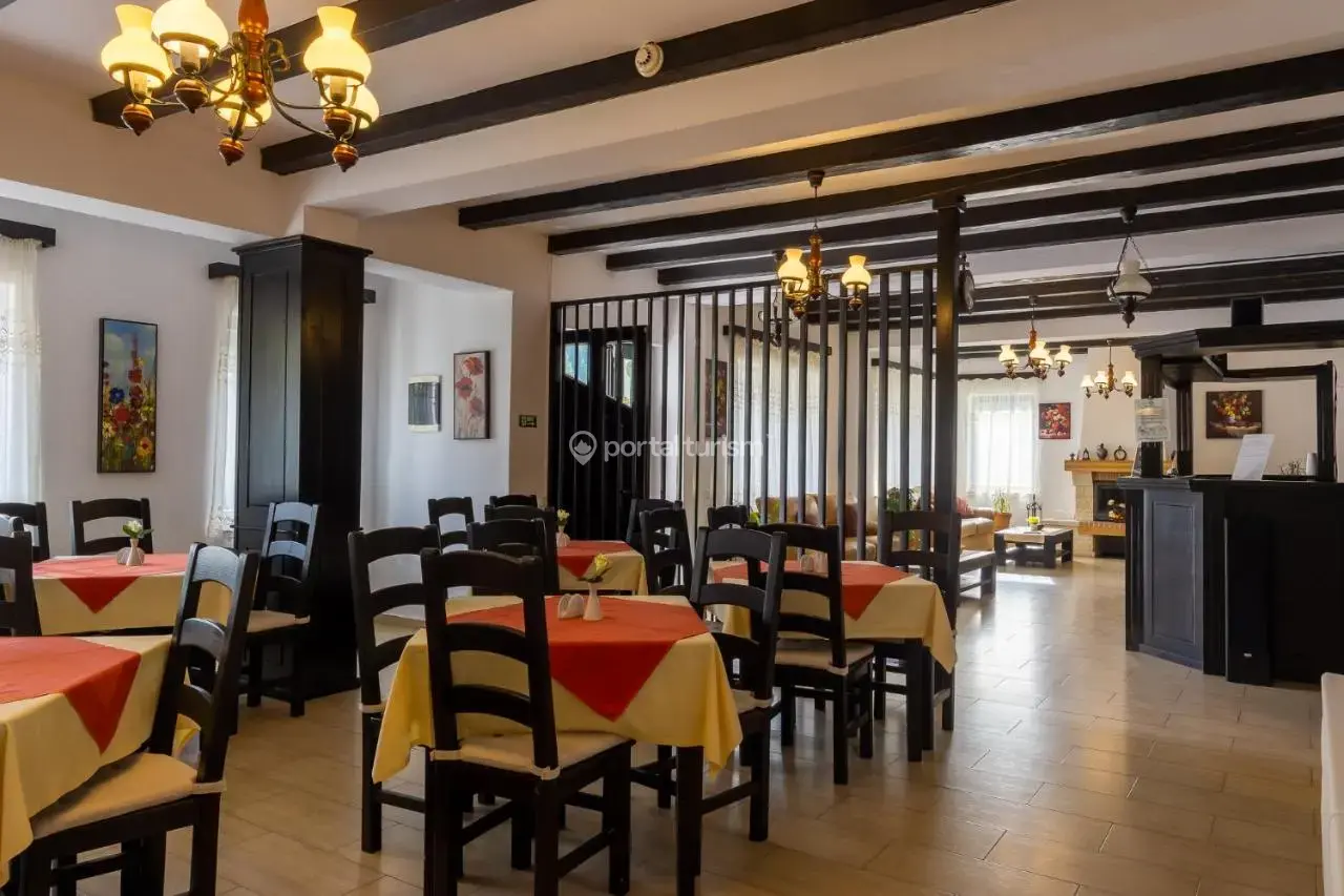 Pensiunea Poiana Soarelui