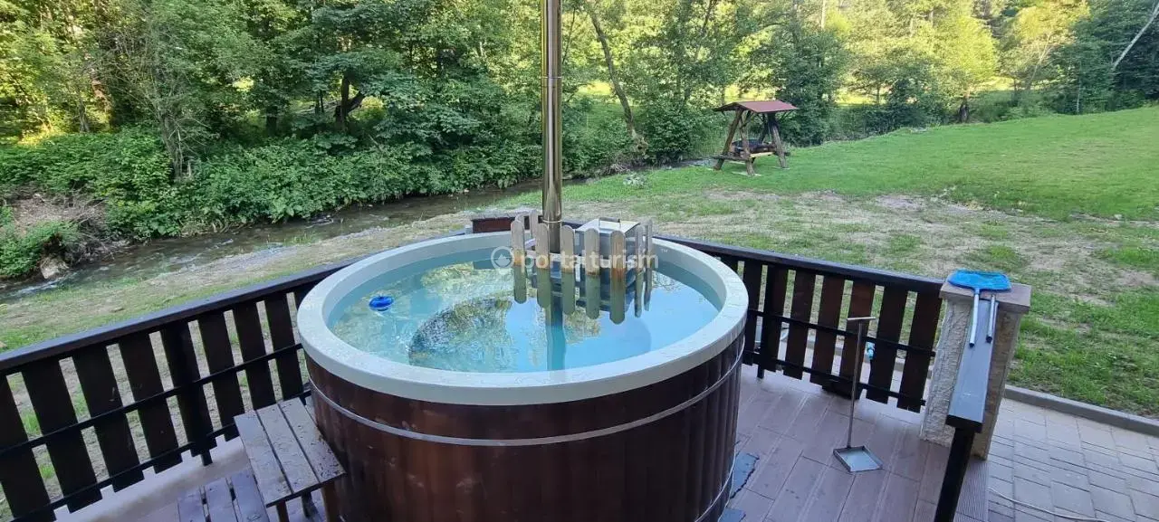 Pensiunea Popasul Moților