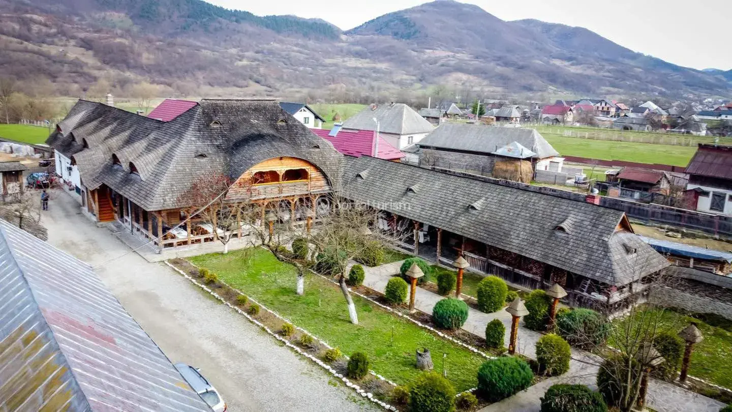 Pensiunea Sub Cetate la Matei