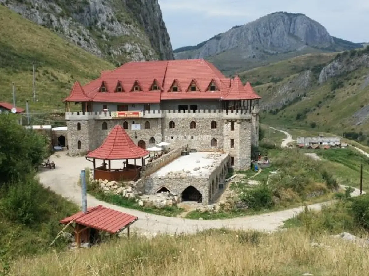 Pensiunea Castel Templul Cavalerilor