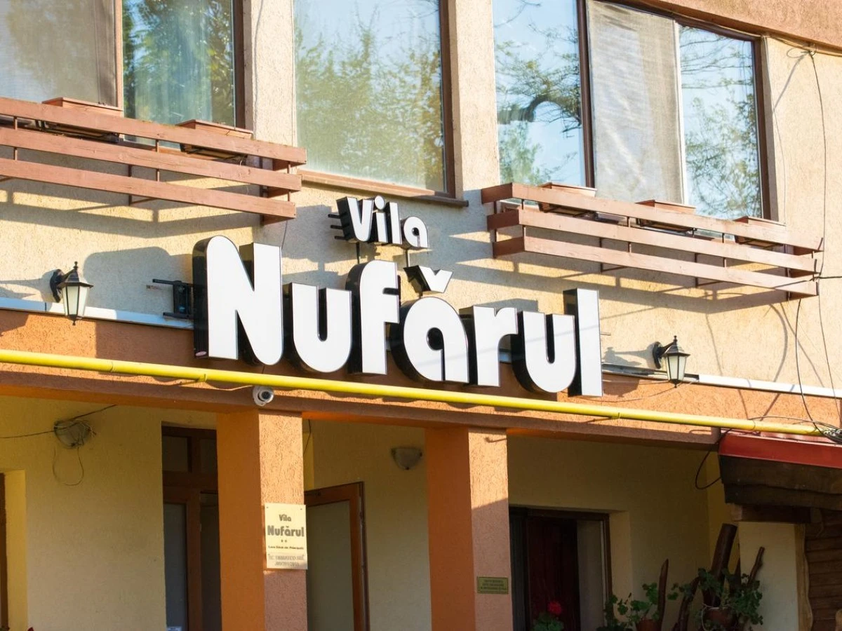 Unterkunft Vila Nufărul