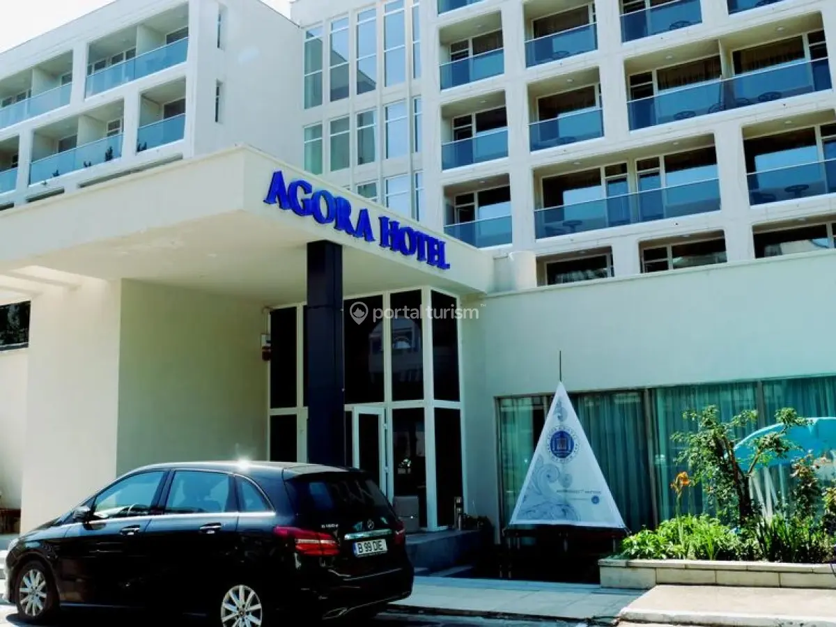 Hotel Agora