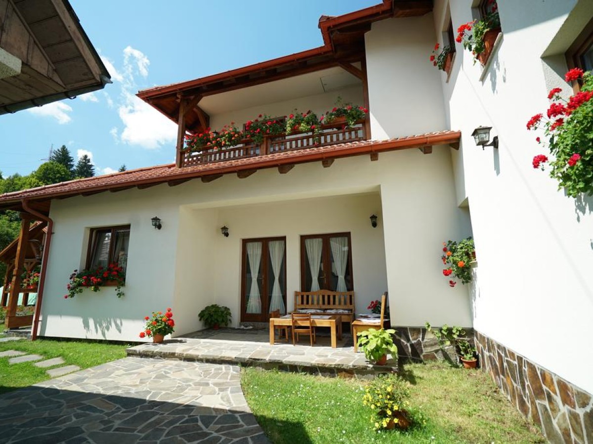 Cazare Pensiunea Casa Bunicii