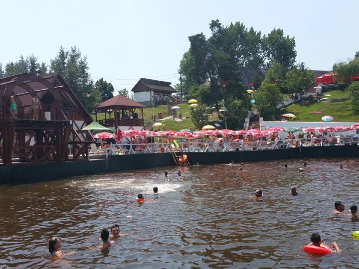 Cazare Complex Baia Baciului