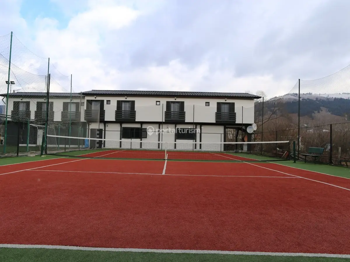 Pensiunea Maximiliyanis Sport