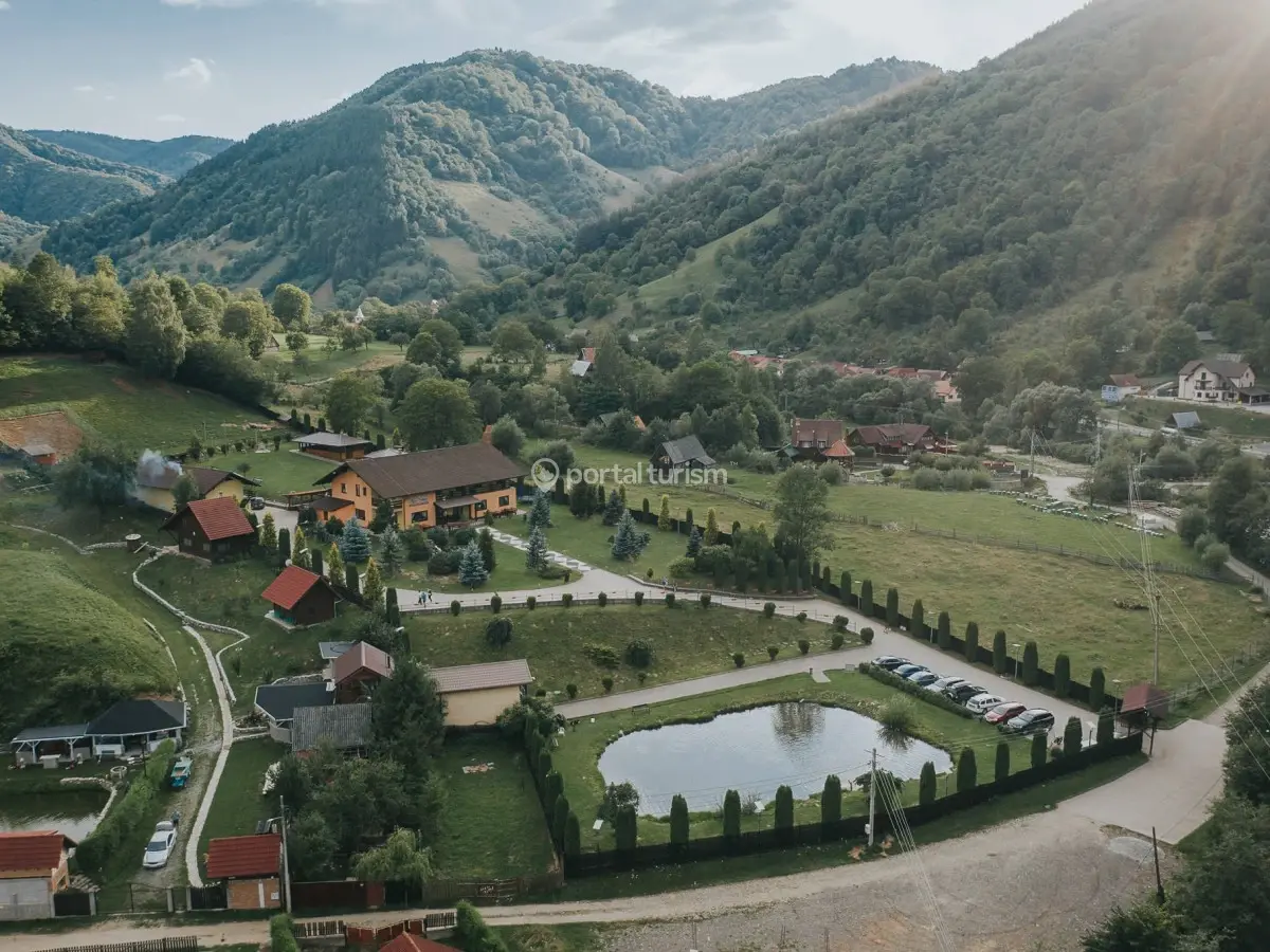 Pensiunea Rau Sadului