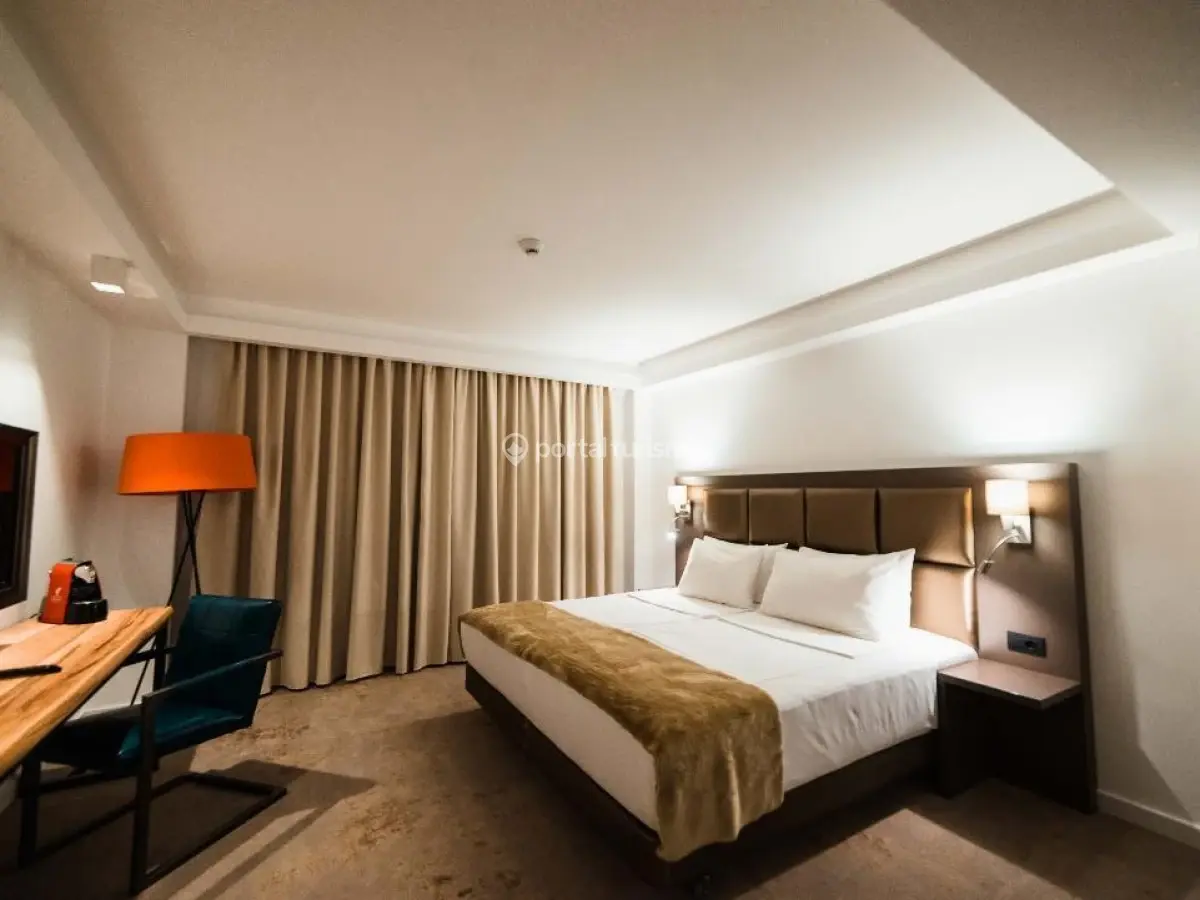 Charm Boutique Hotel