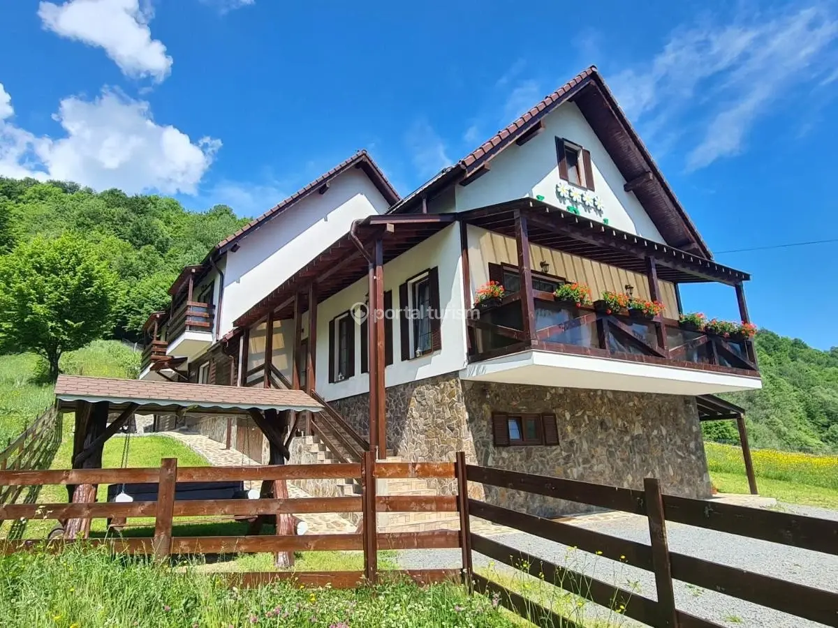 Pensiunea Green Mountain Resort