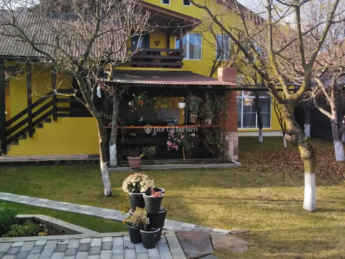 Camere de închiriat Casa Magda