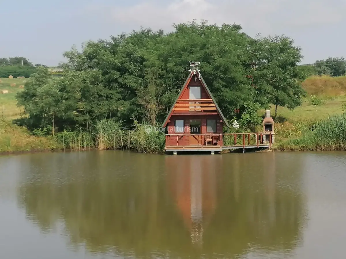 Complex Turistic Valea Caprioarei