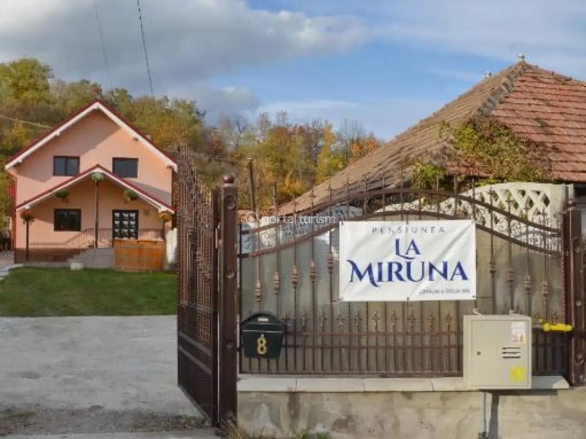 Pensiunea La Miruna