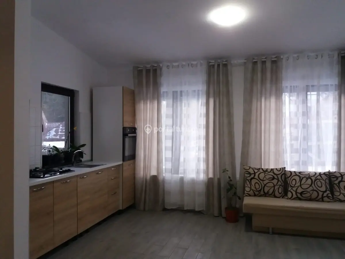 Camere de inchiriat ASK