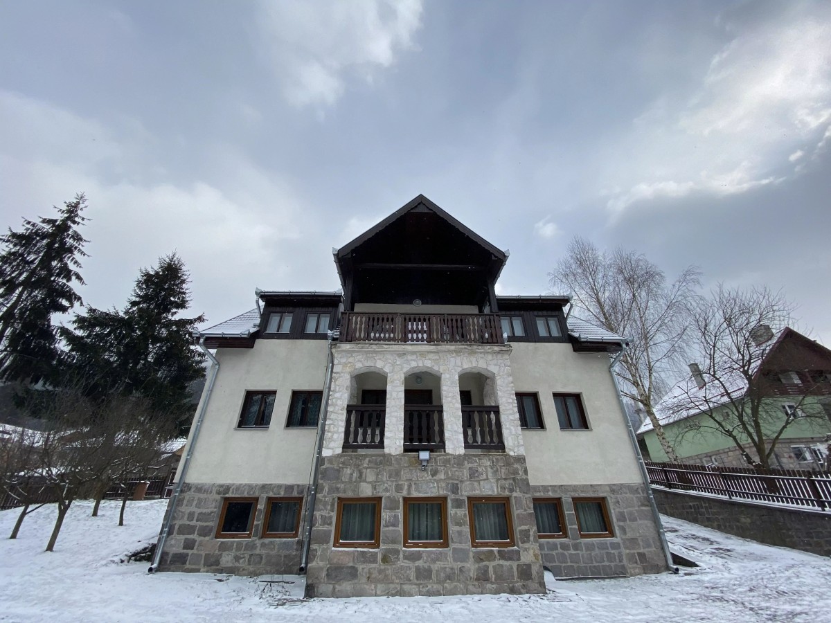 Unterkunft Vila Perla