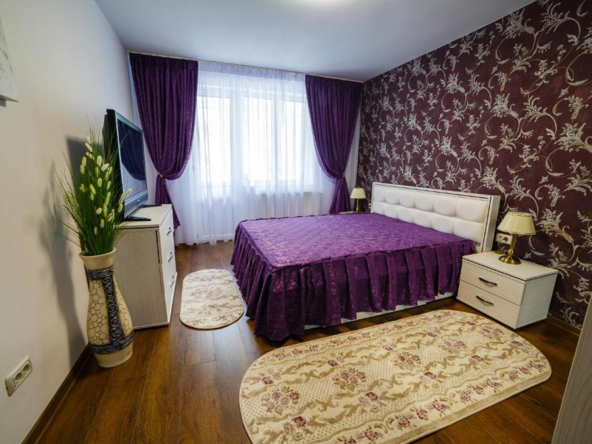 Cazare Romantik Apartments