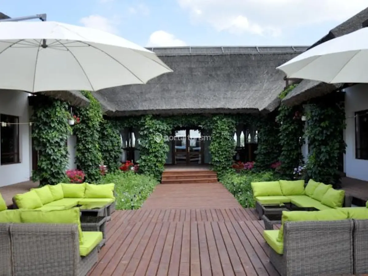 Pensiunea Doi Căpitani