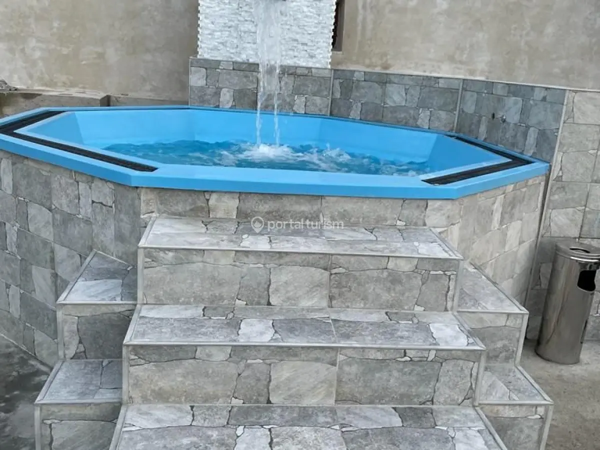 Camere de închiriat Trandafirilor