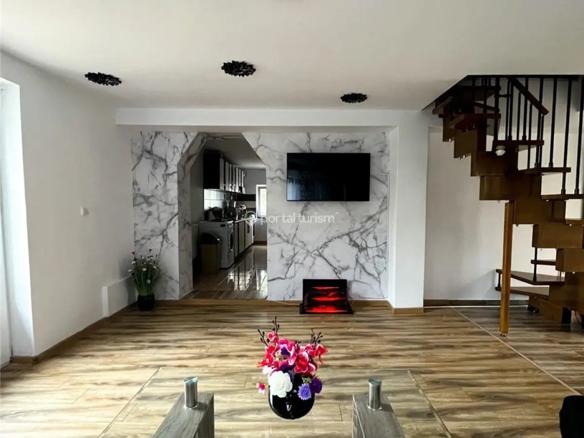 Camere de închiriat Trandafirilor