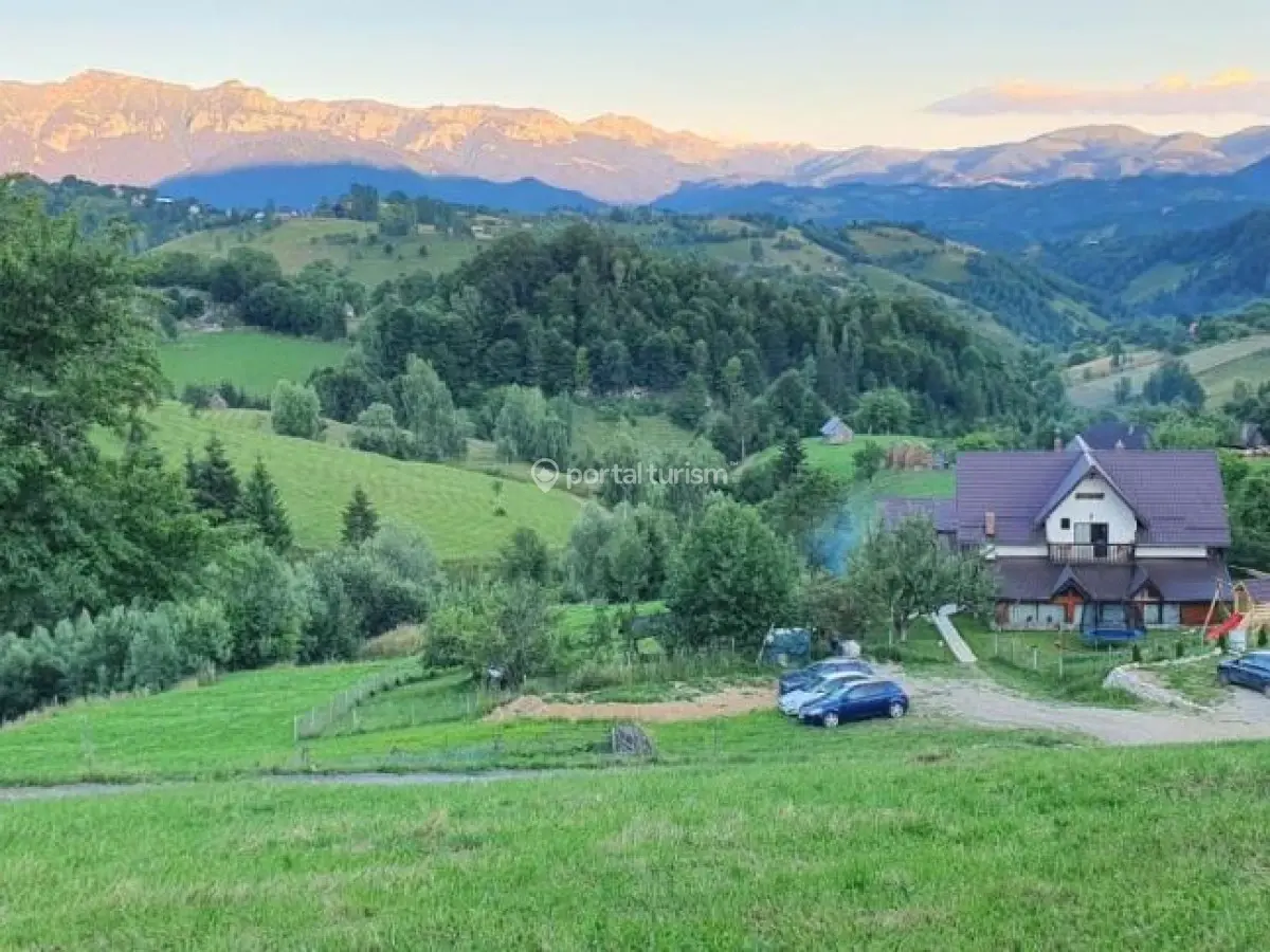 Casa de la Muntele Craiului