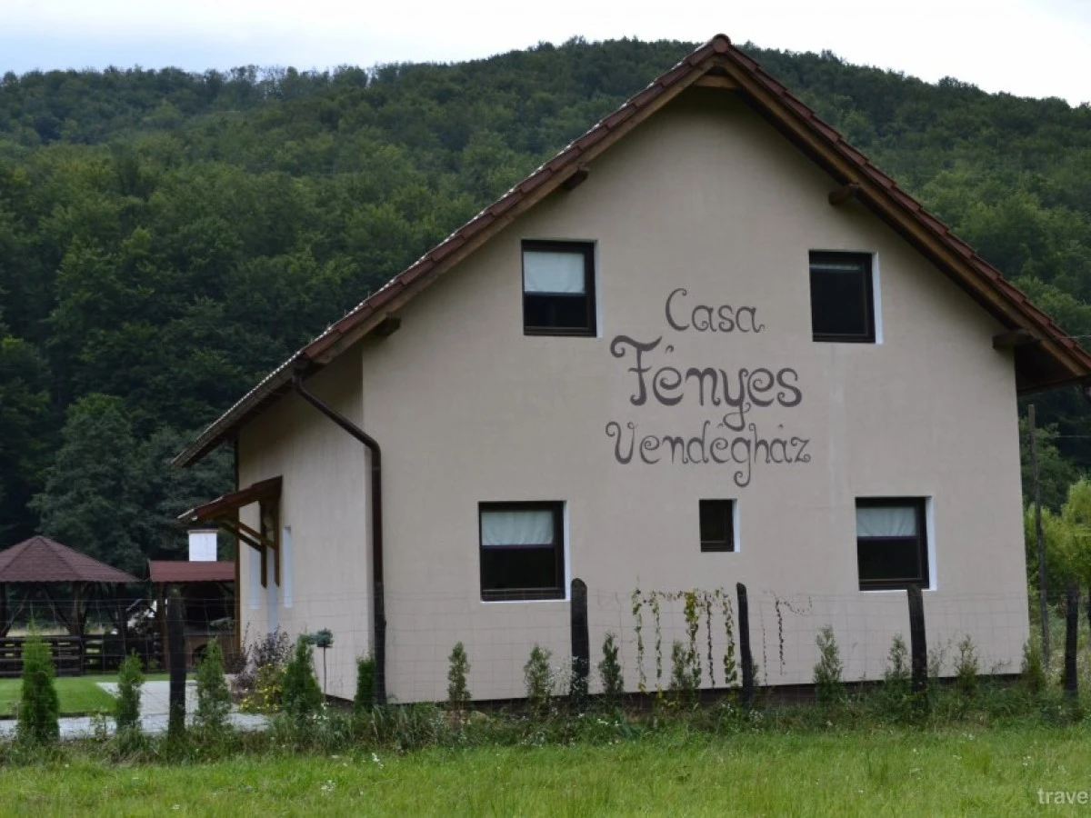 Alloggio Casa Fenyes Haz