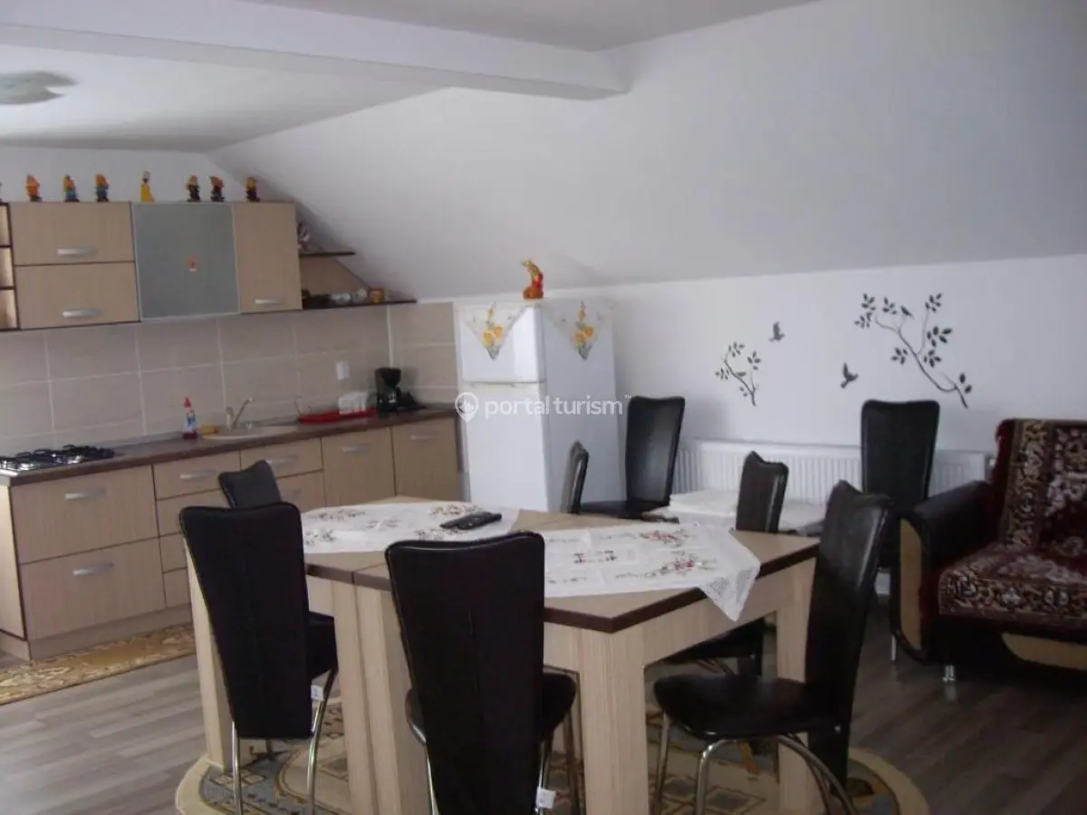 Pensiunea Garofița Pietrei Craiului