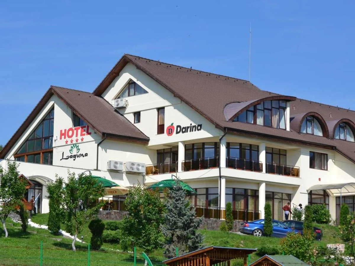 Alloggio Hotel Laguna - Restaurant Pestisorul De Aur