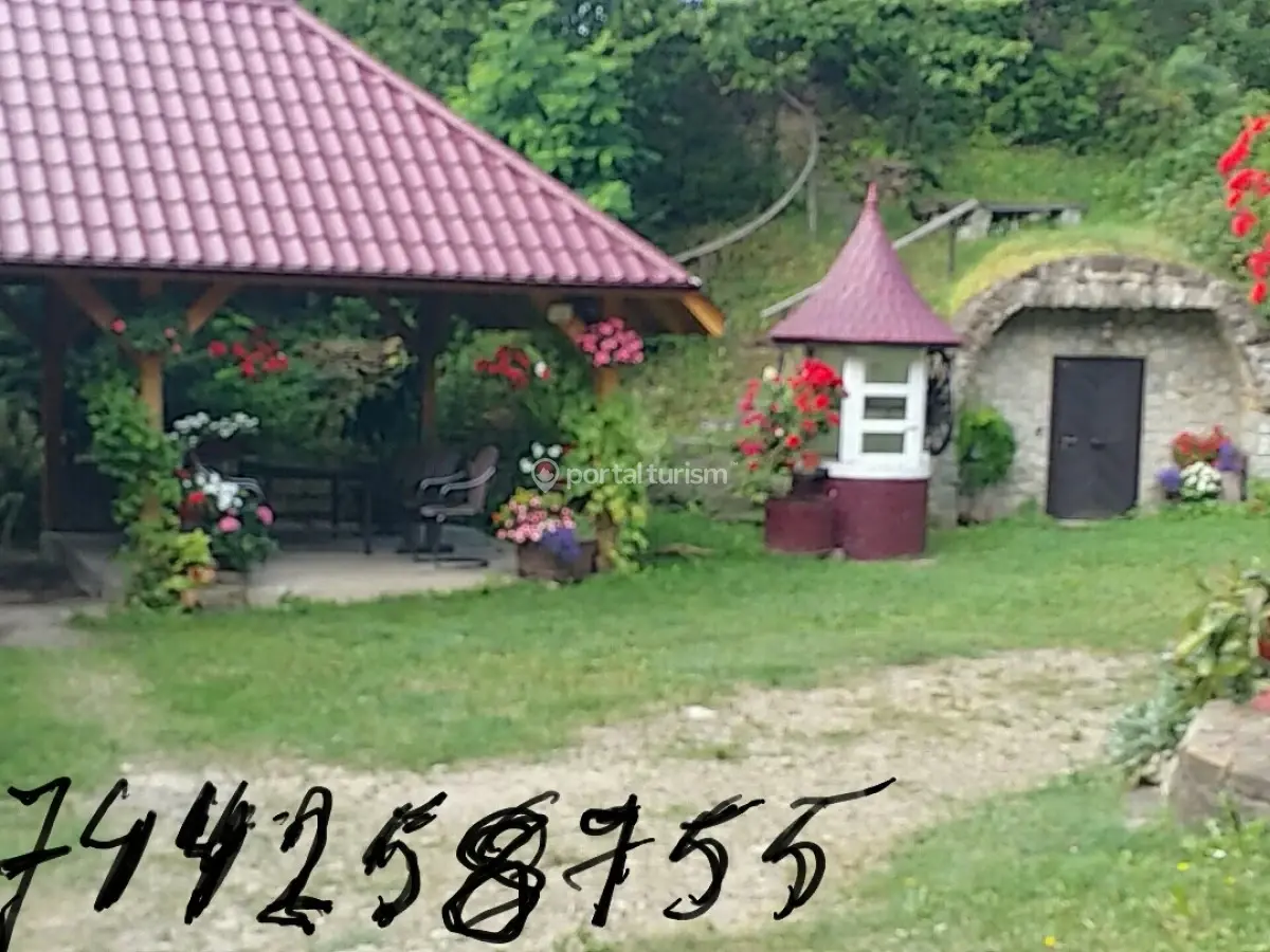 Pensiunea Poiana Mărului