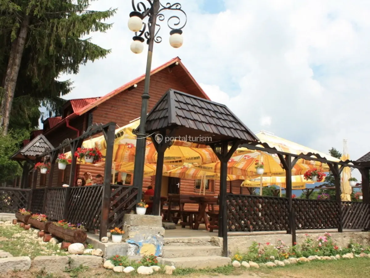 Cabana Veche Trei Brazi