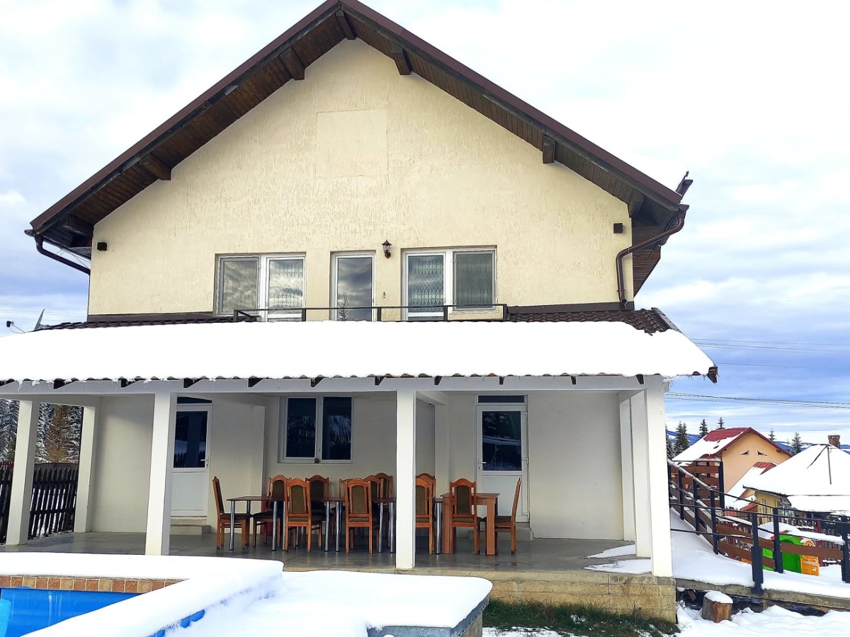 Alojamiento Pensiunea Adi & Alex