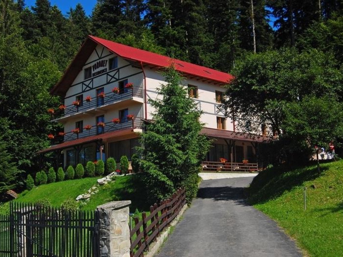 Accommodation Pensiunea Voroneț Residence