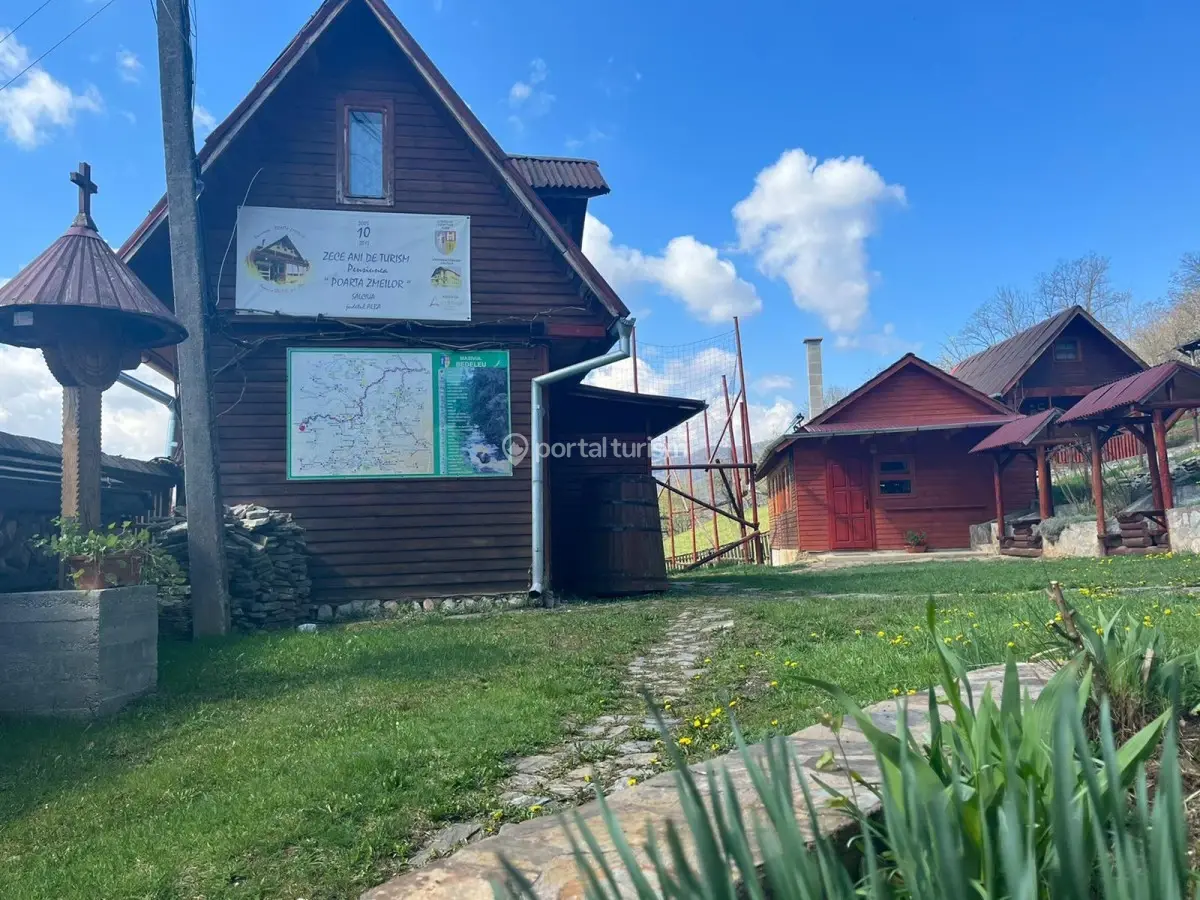 Pensiunea Poarta Zmeilor