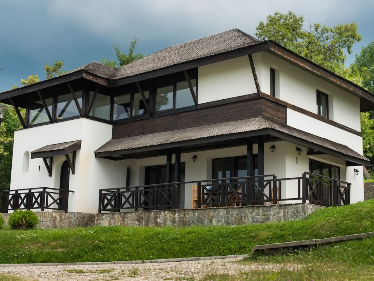 Cazare Pensiunea Satul Prunilor