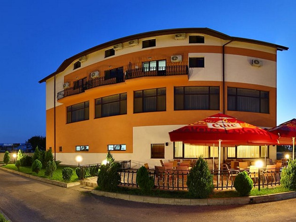 Cazare Motel  Steaua Nordului