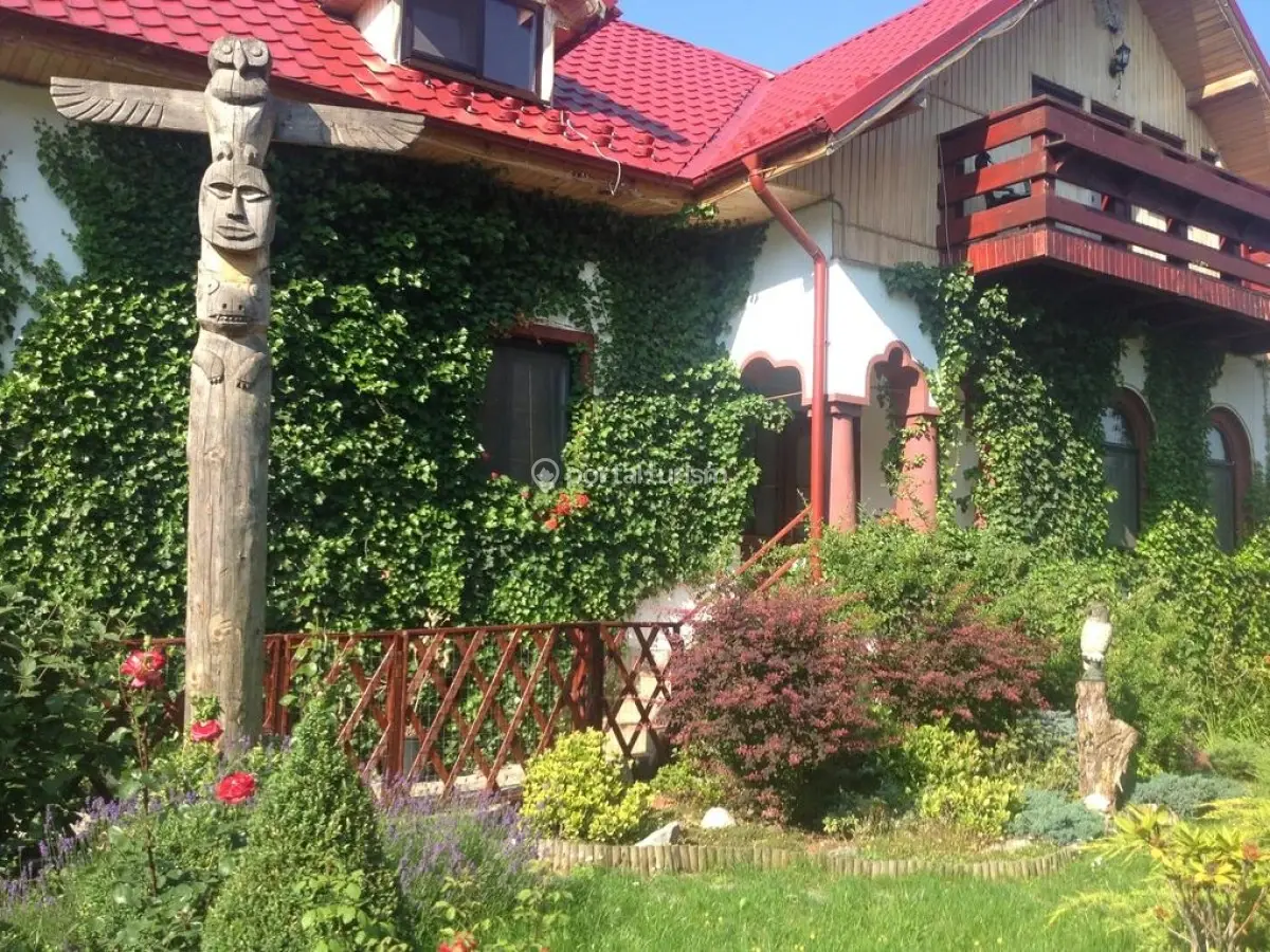 Pensiunea Conacul Bunicilor