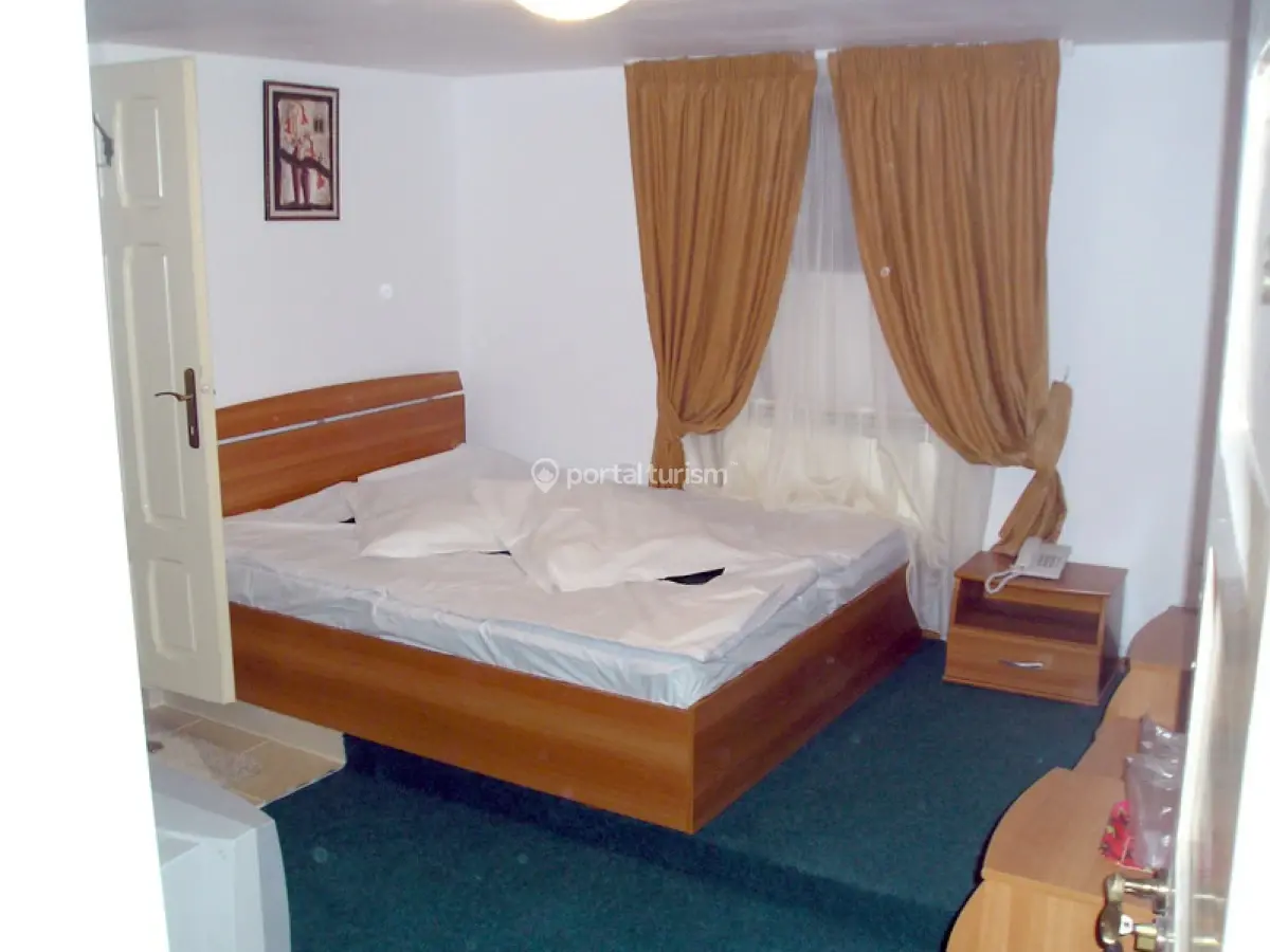 Pensiunea Casa Cornu