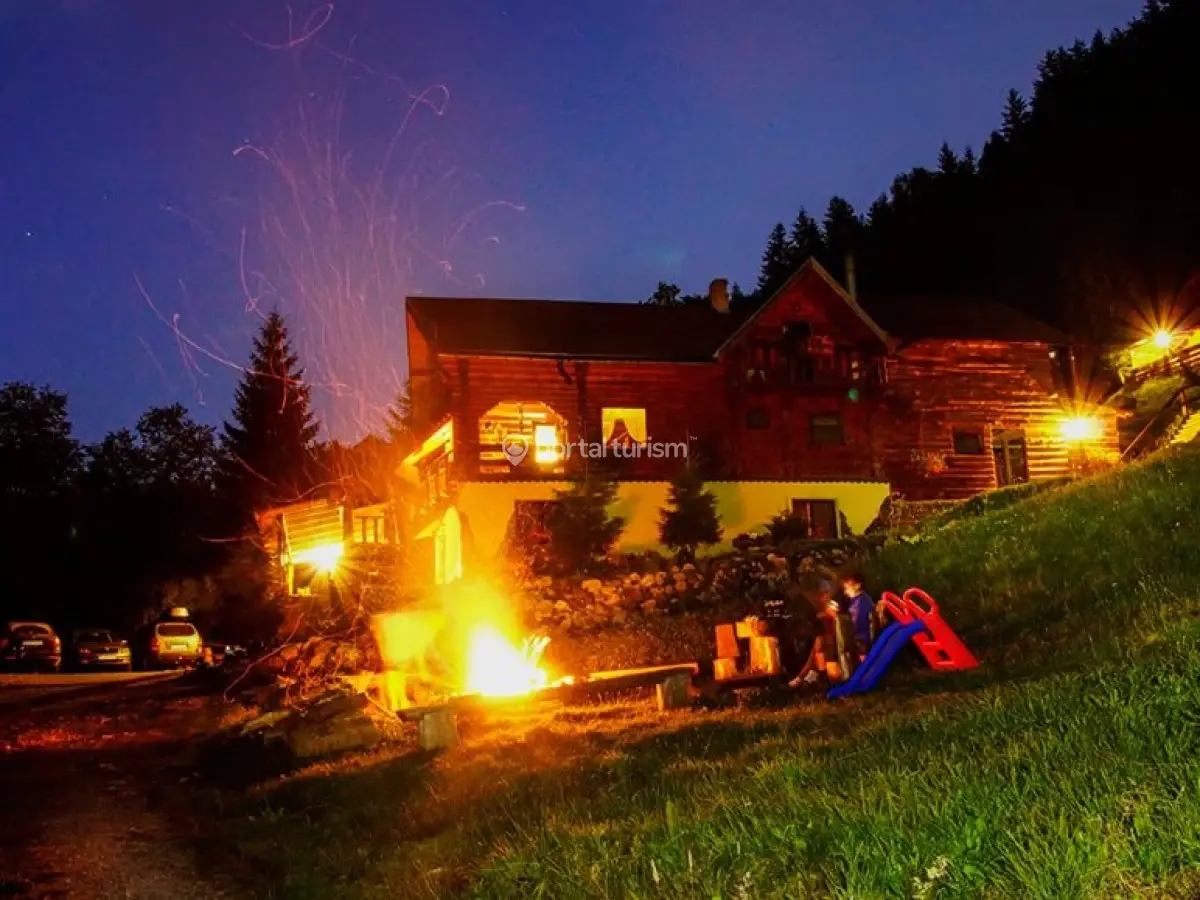 Cabana Casa Crăița