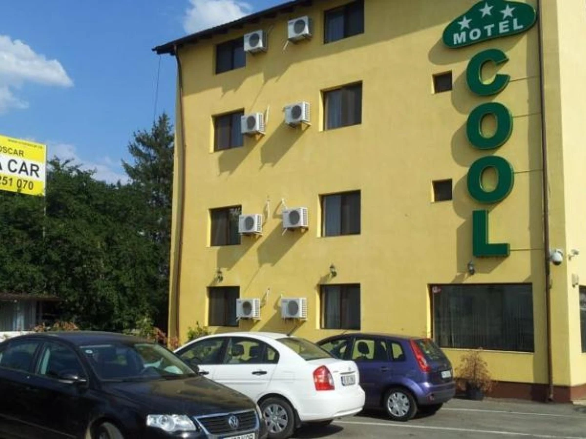 Alojamiento Motel Cool