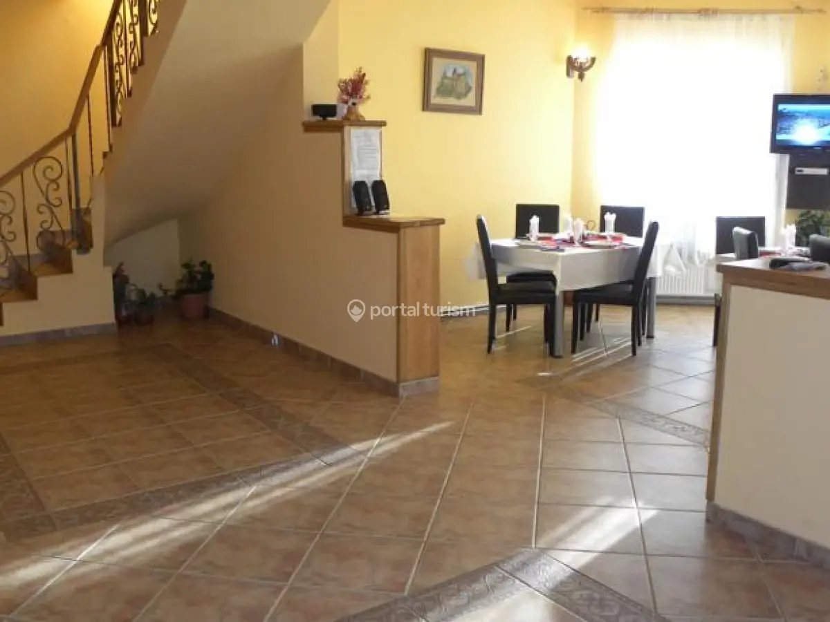 Pensiunea Casa Enescu