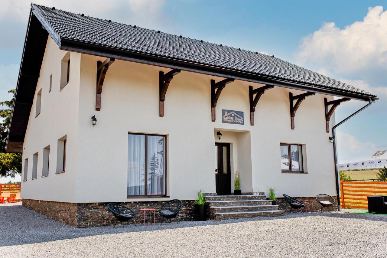 Cazare Vila Golden House Banffy