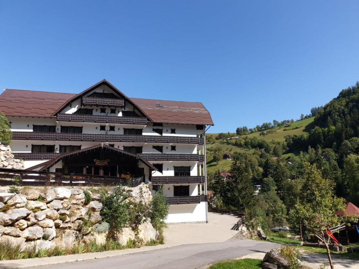 Cazare Vila Vraja Muntelui